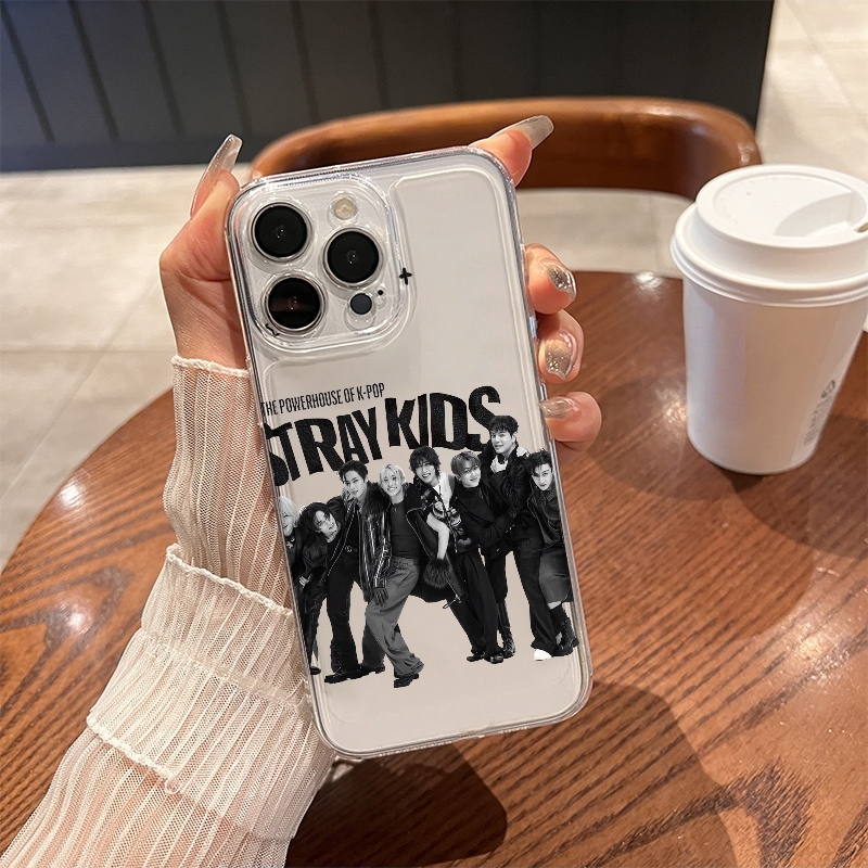 Phone Accessories Kiosk - StrayKids TPU Telefoonhoesje voor iPhone 17